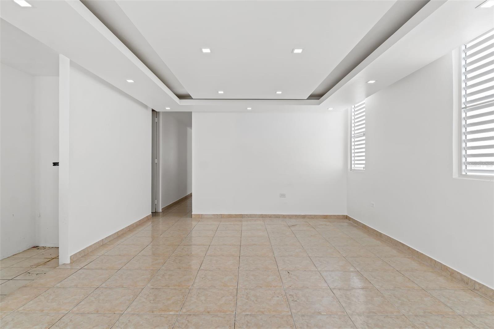 Almendro LOS COLOBOS PARK #AA27