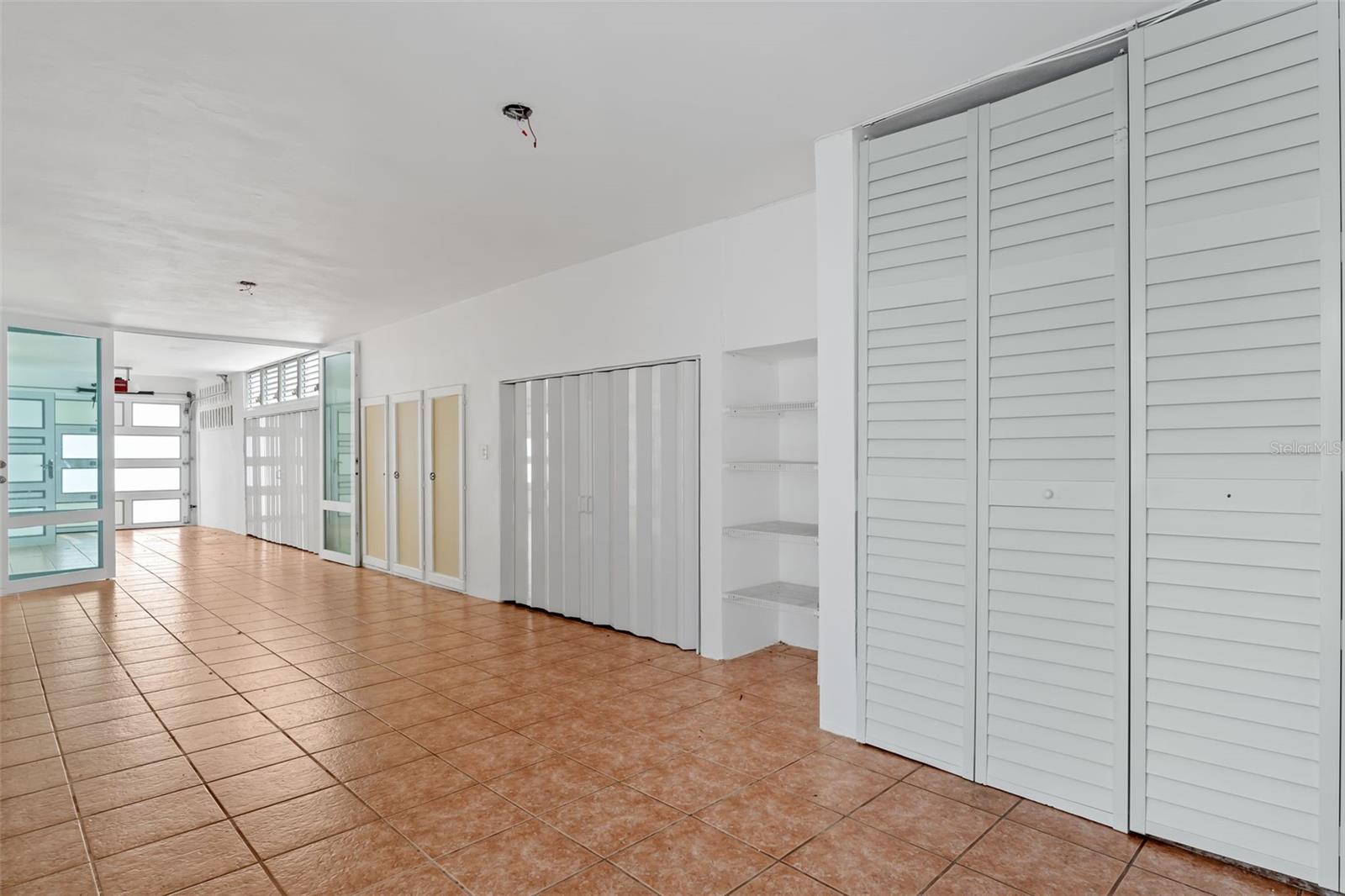 Almendro LOS COLOBOS PARK #AA27