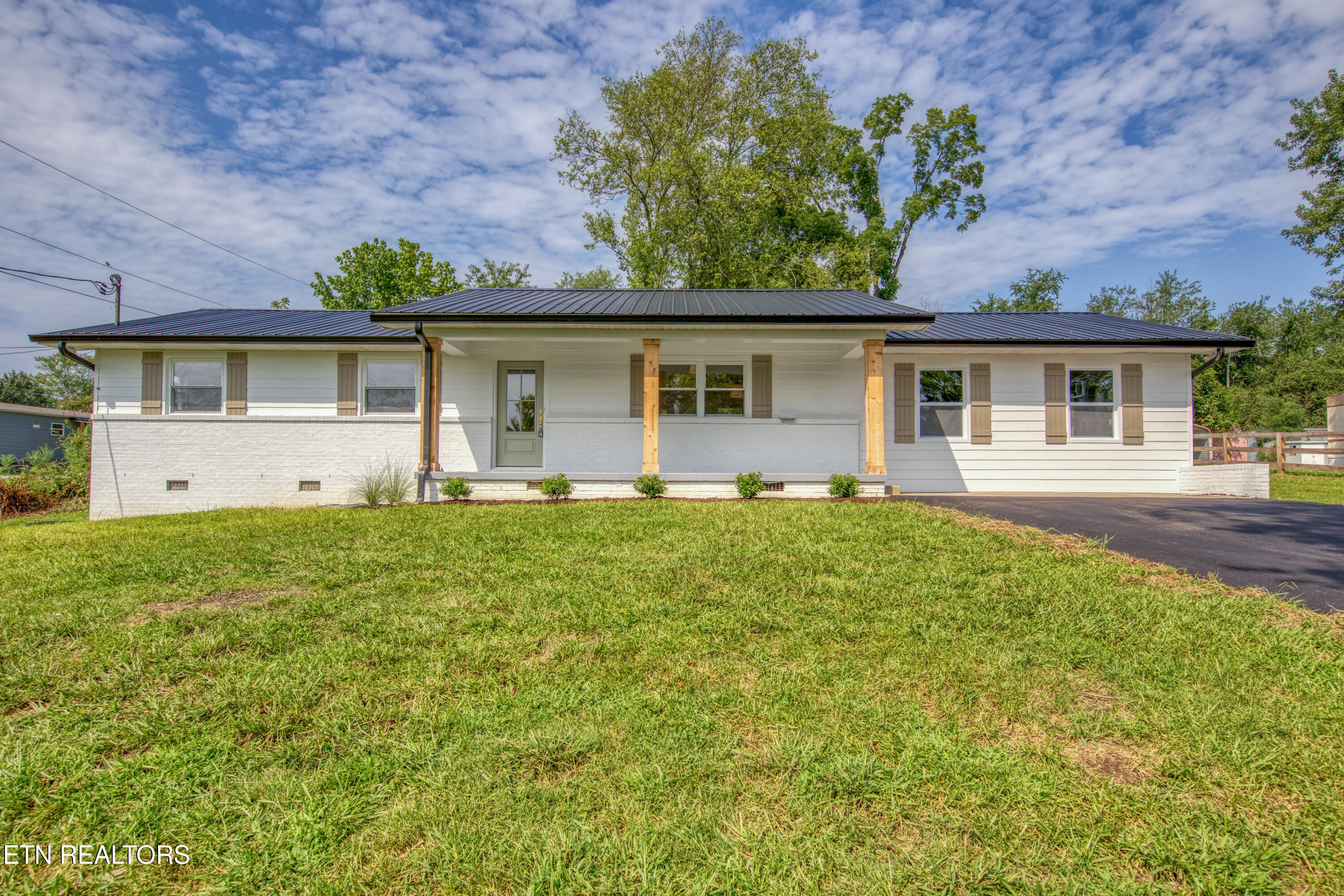 2707 Harris Rd