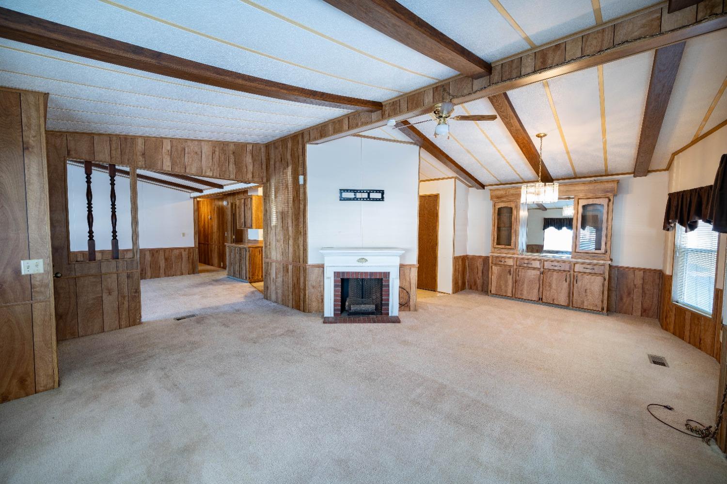 12 Schooner Lane