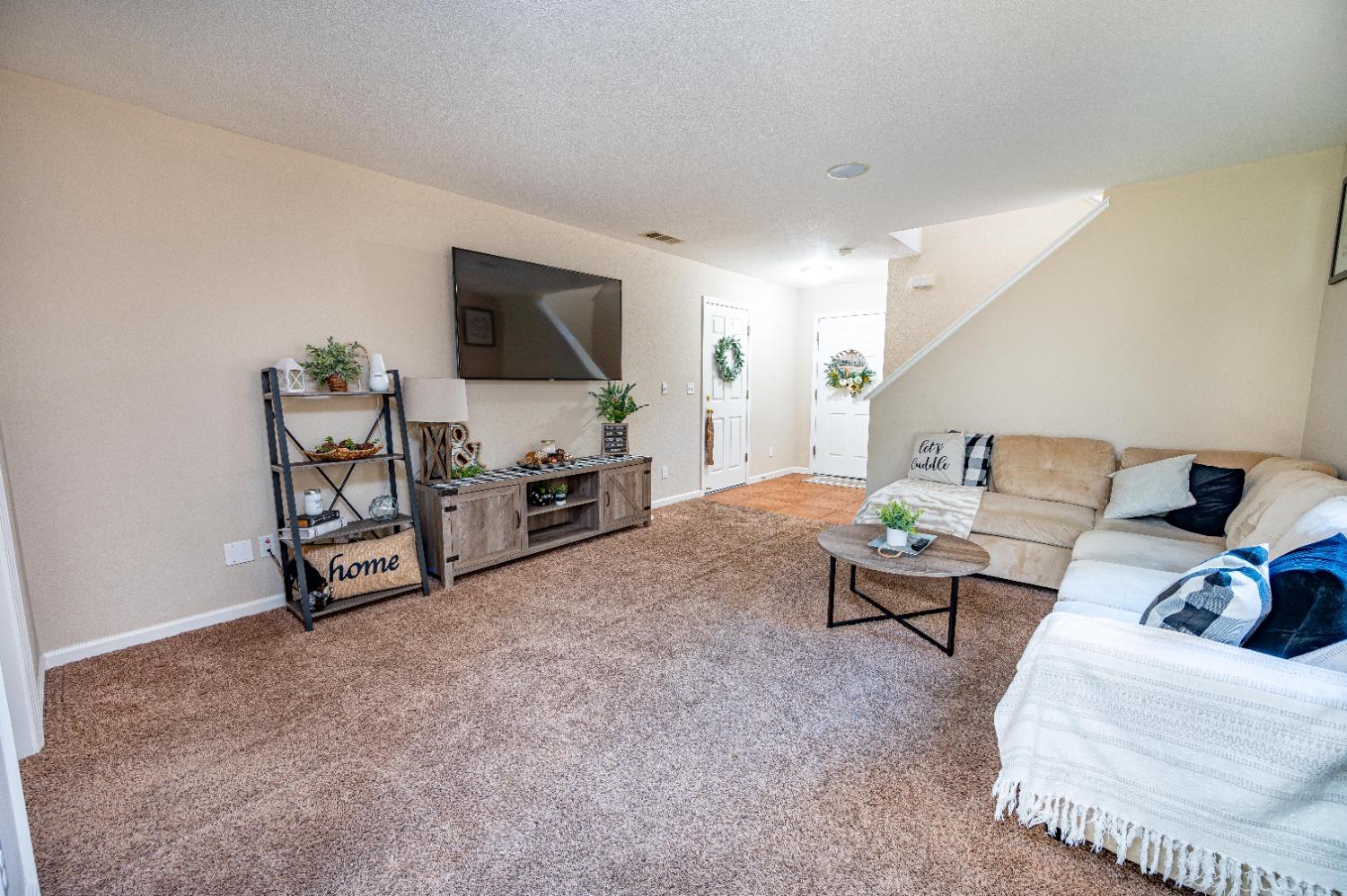 1714 Zona Bella Lane