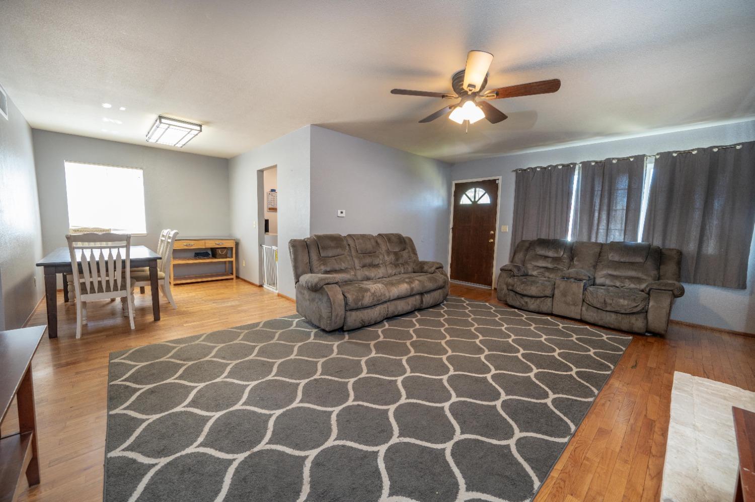 2402 Vicki Drive