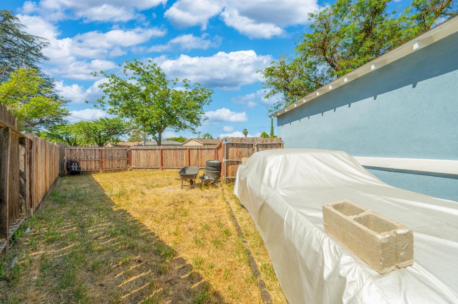 2402 Vicki Drive