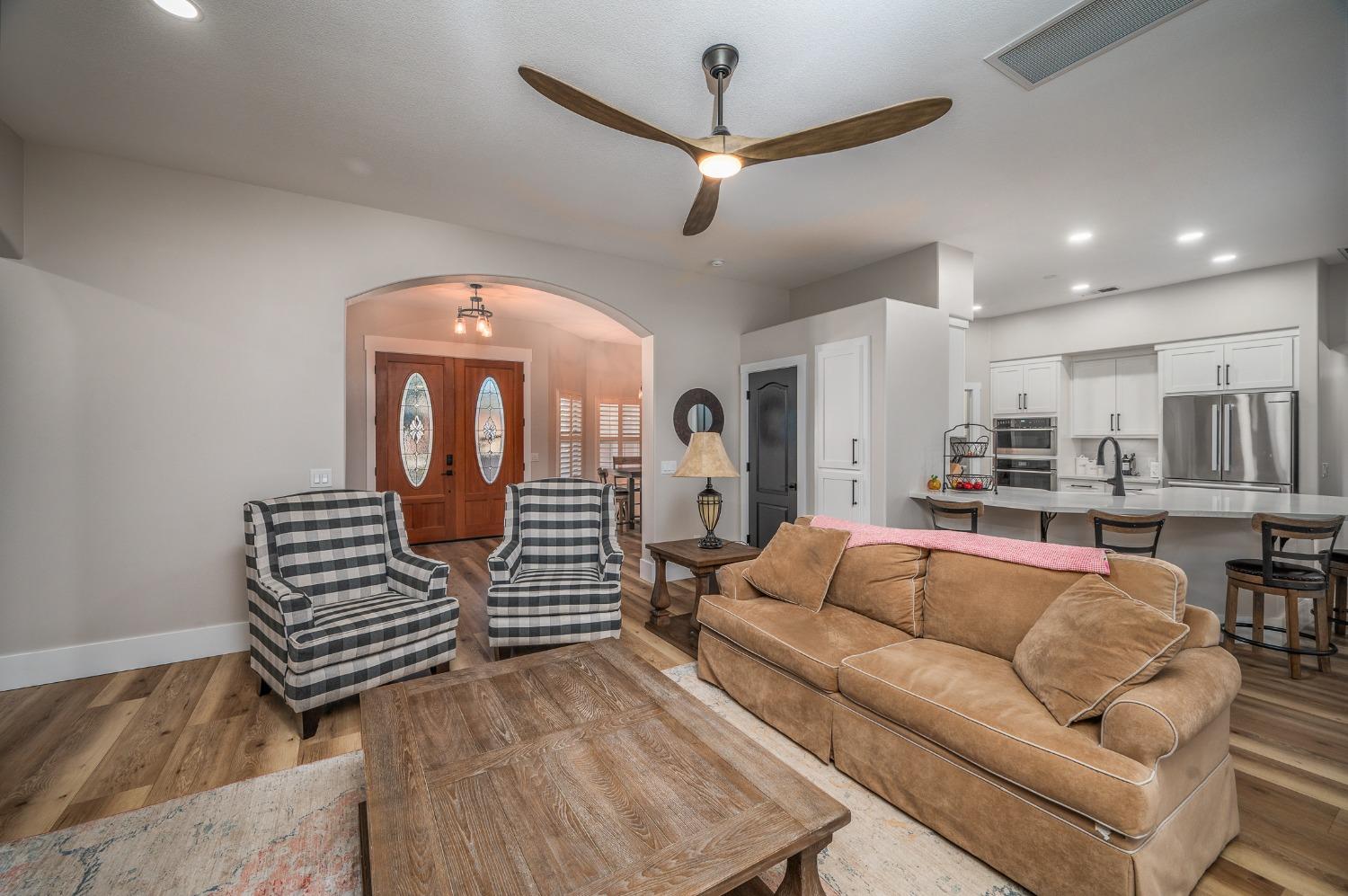 9801 Oak Knoll Drive