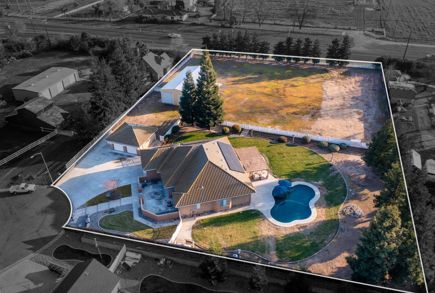 9801 Oak Knoll Drive