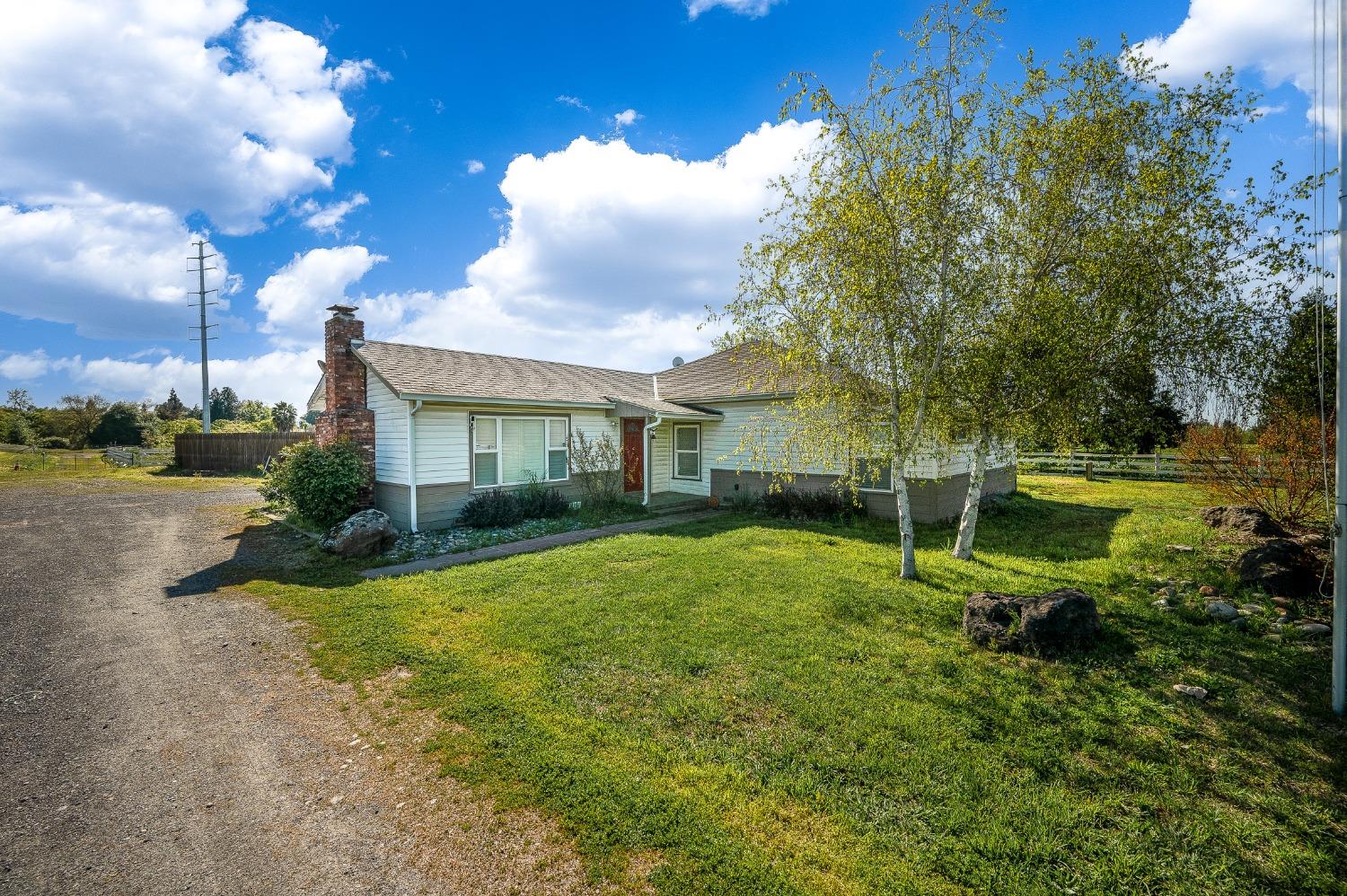 8302 Rodden Road