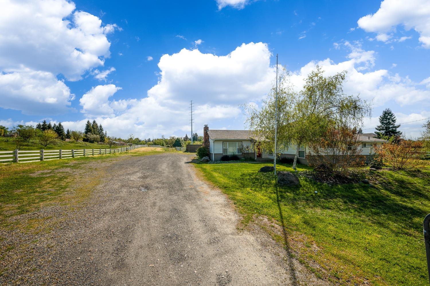 8302 Rodden Road