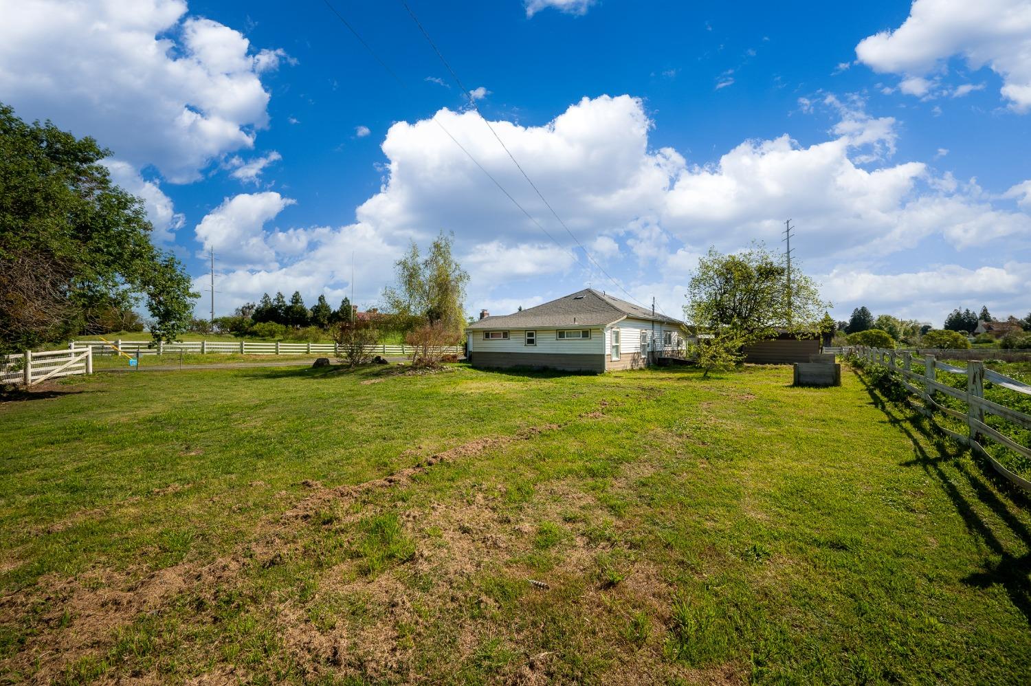 8302 Rodden Road