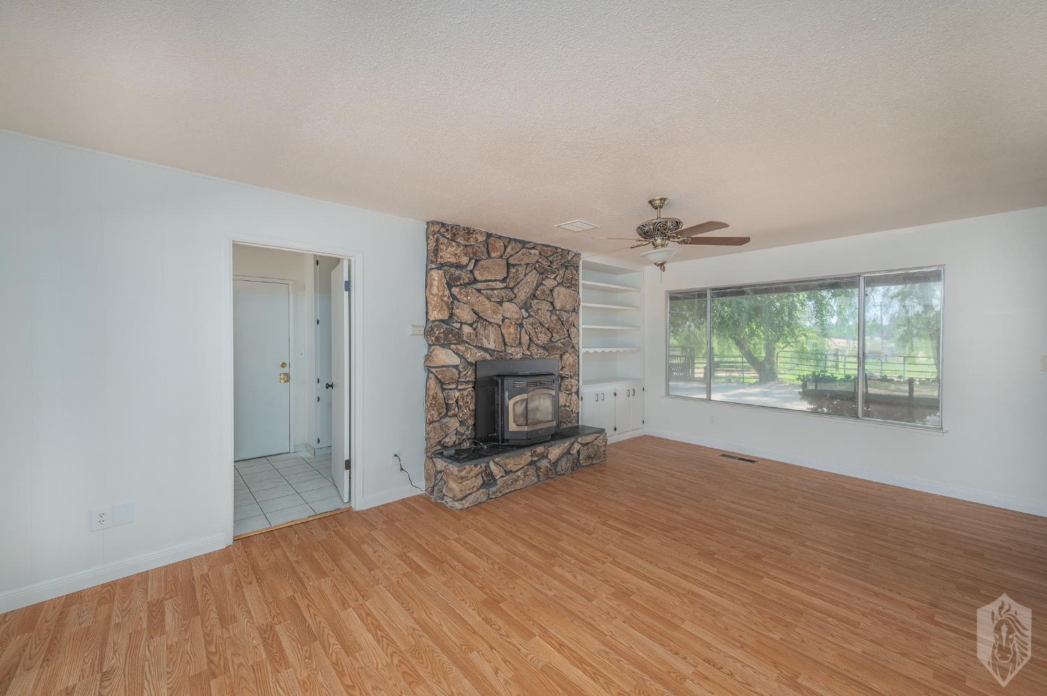 8761 Rodden Road