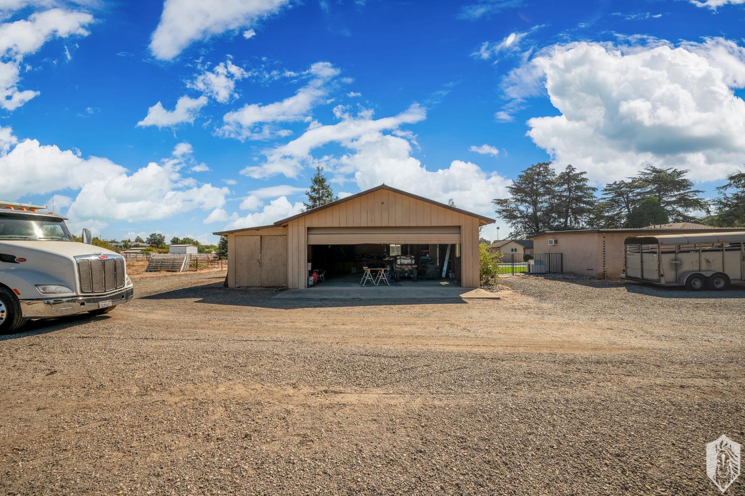 7667 Rodden Road