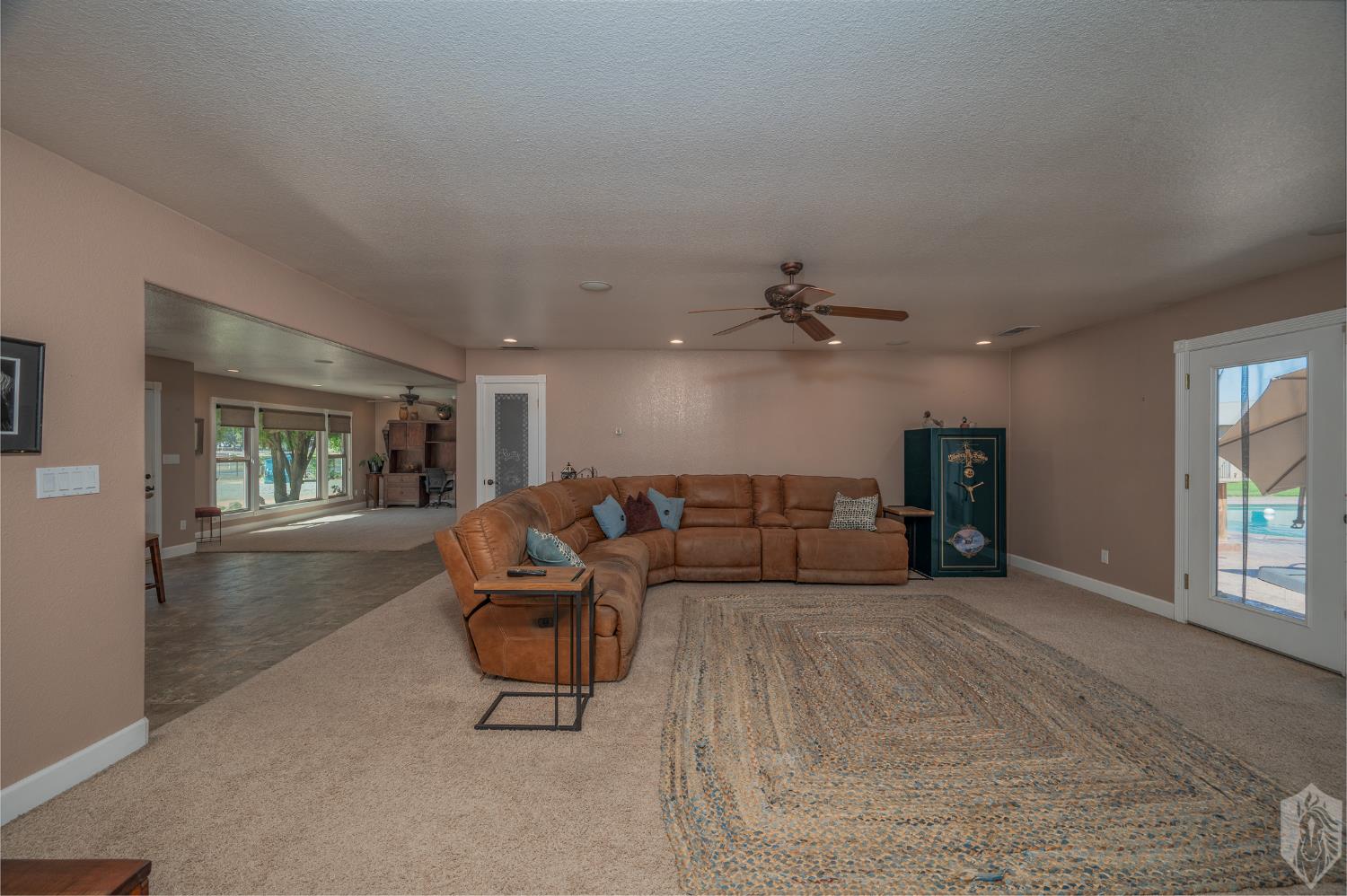7667 Rodden Road