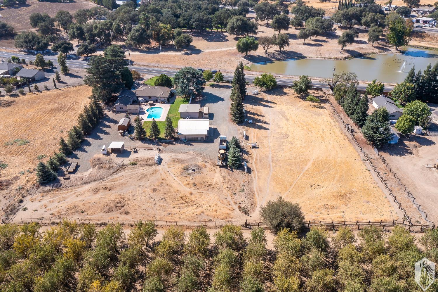 7667 Rodden Road