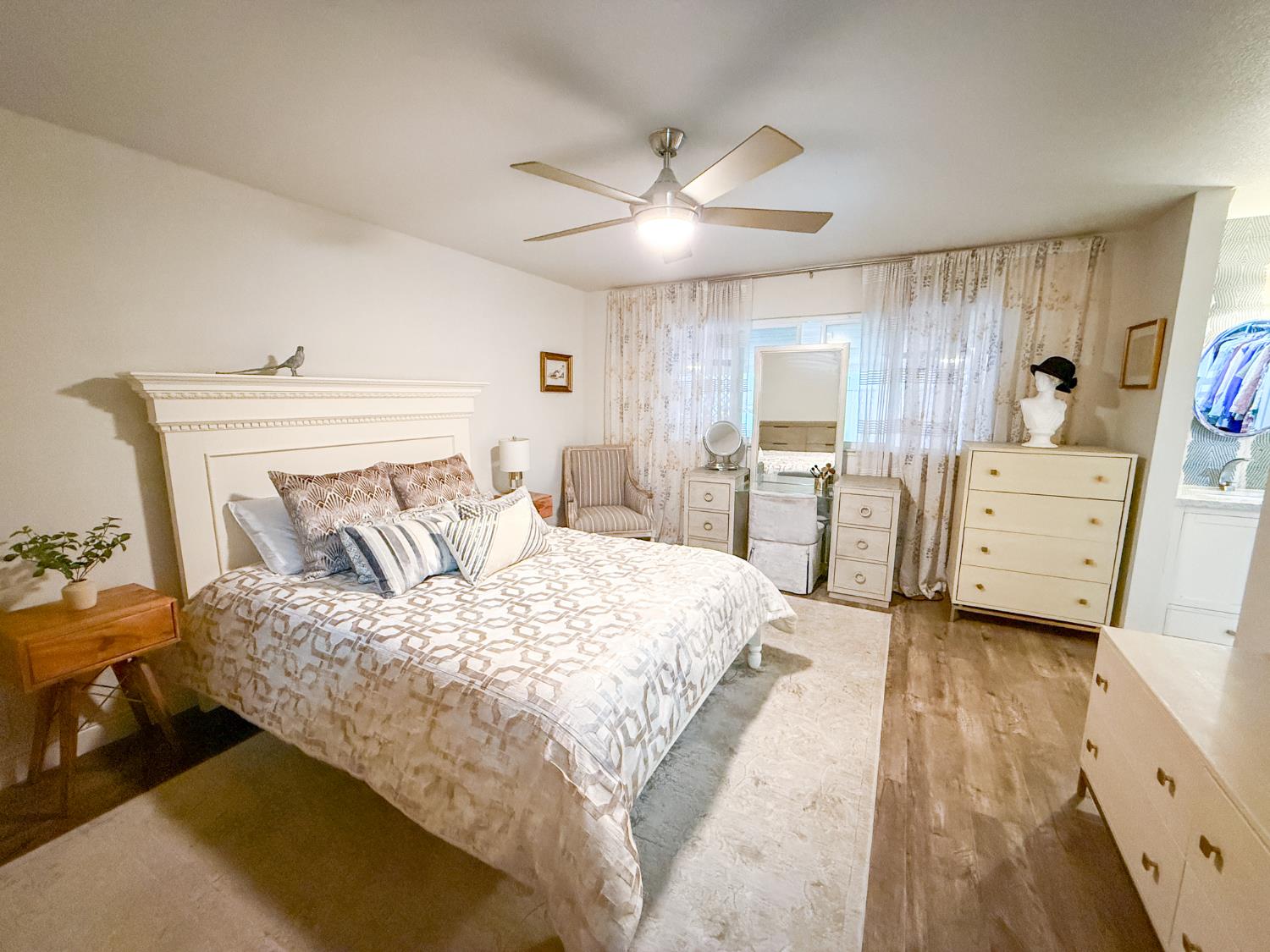 3817 Georgeann Place