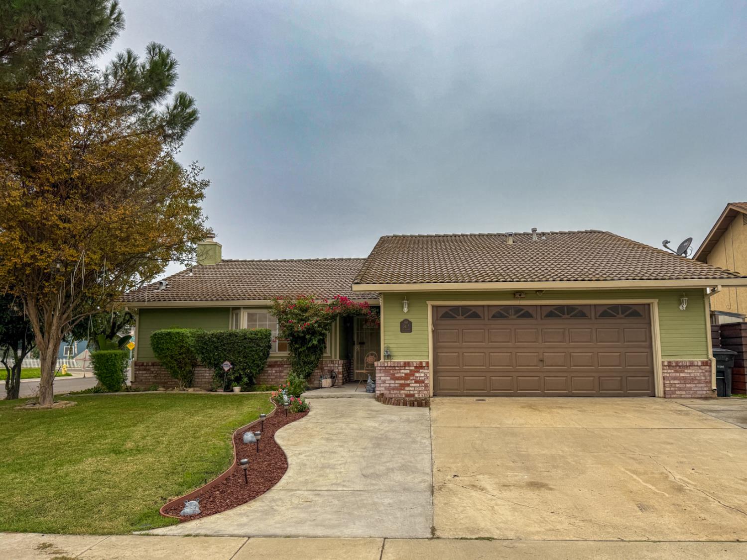 3817 Georgeann Place