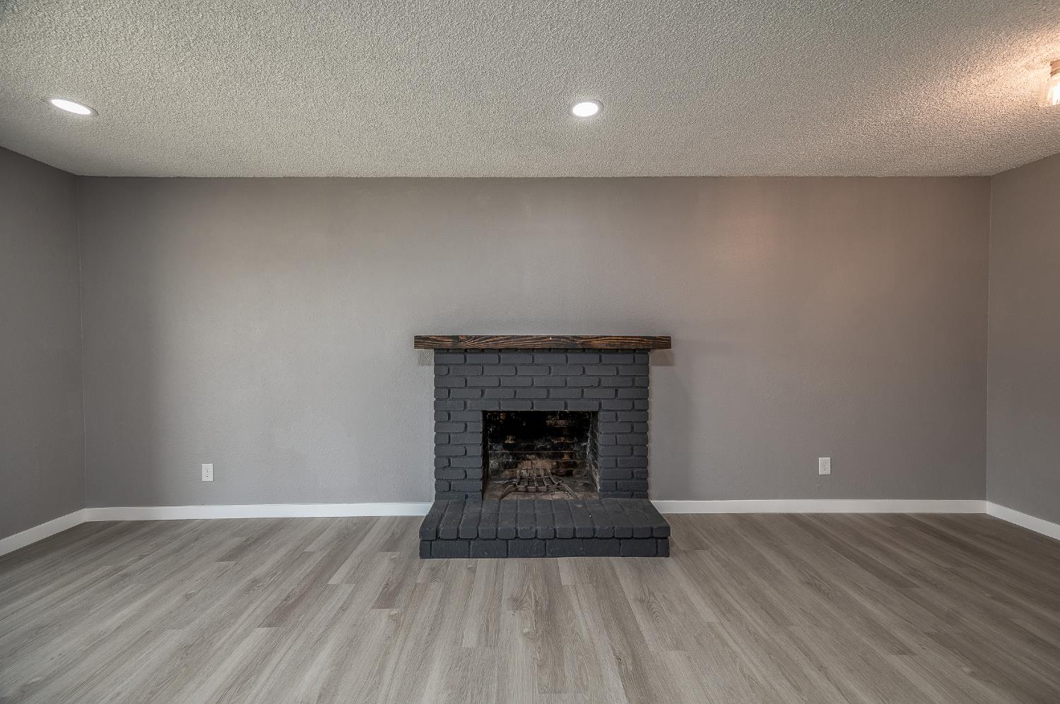 3221 Cheyenne Drive