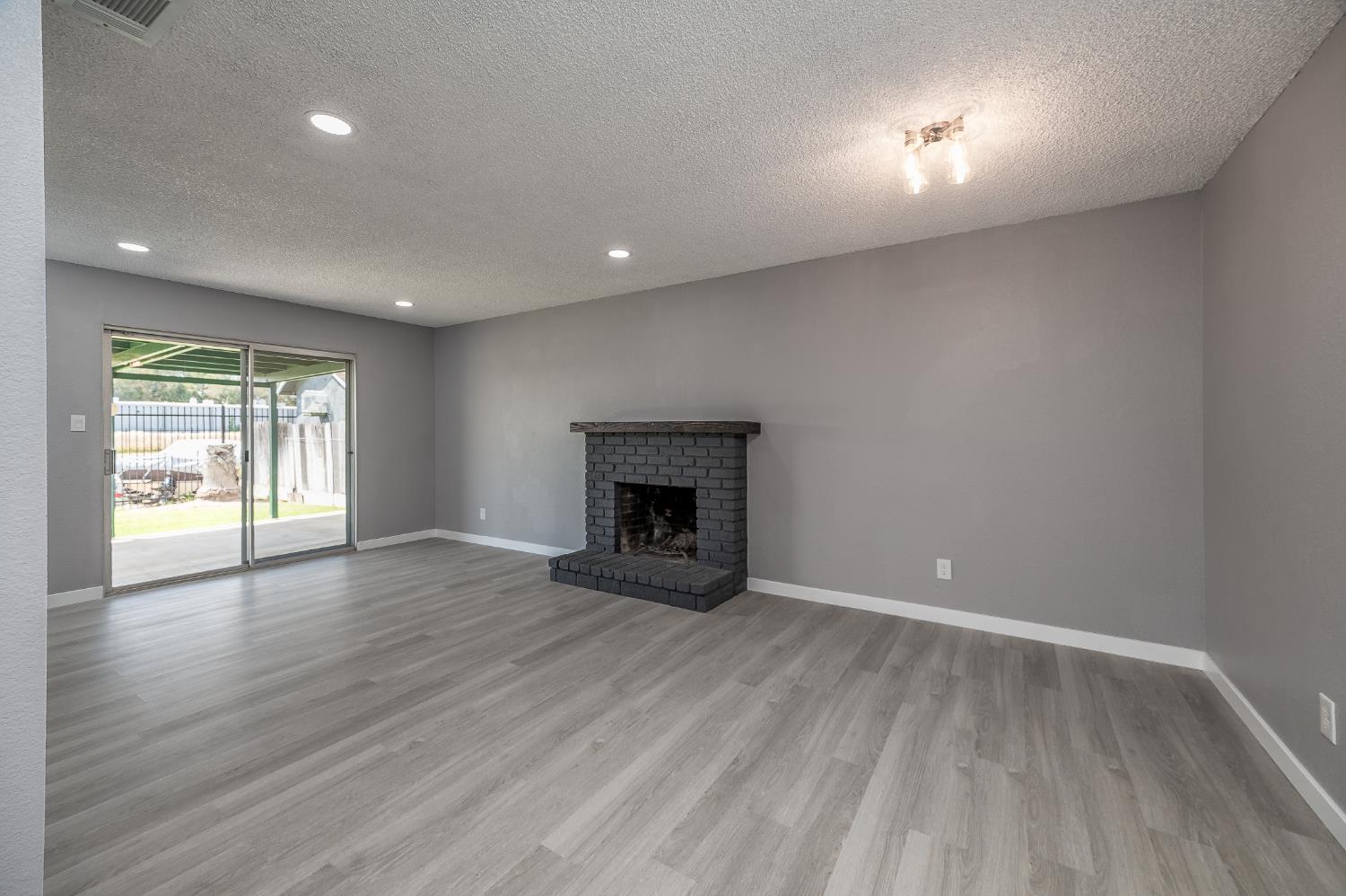 3221 Cheyenne Drive