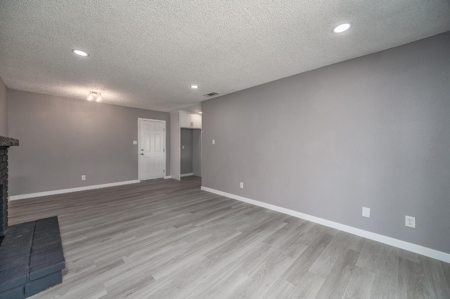 3221 Cheyenne Drive