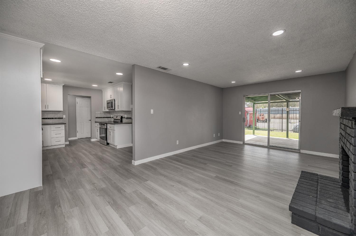 3221 Cheyenne Drive