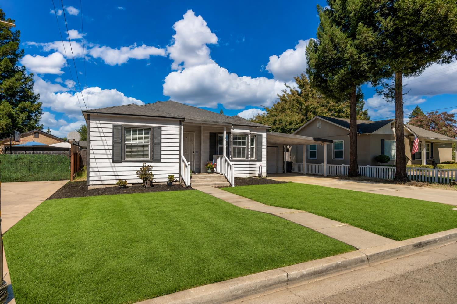 382 E Lambuth Avenue