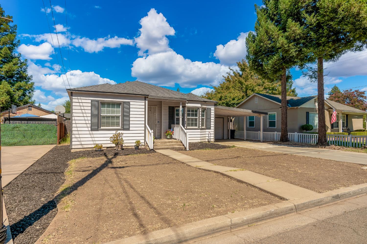 382 E Lambuth Avenue