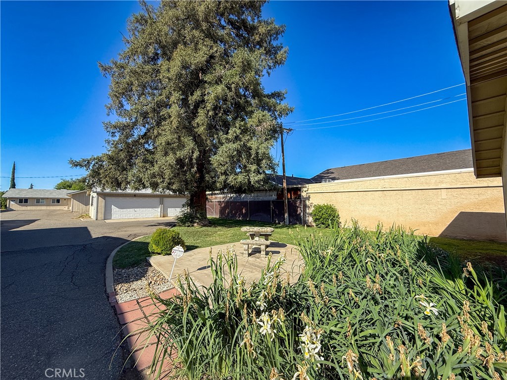 2125 Yosemite Parkway