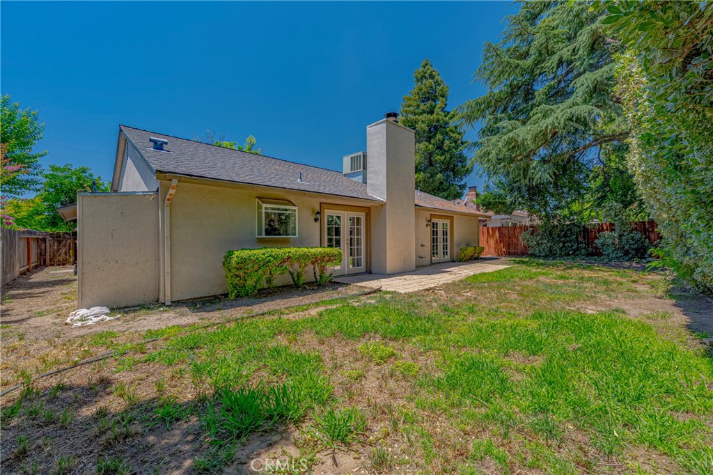 1445 Cameron Lane