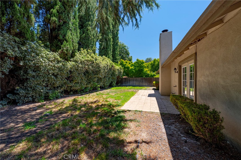 1445 Cameron Lane