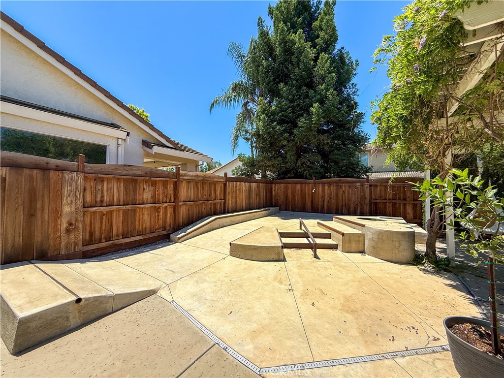 3559 Santa Maria Avenue