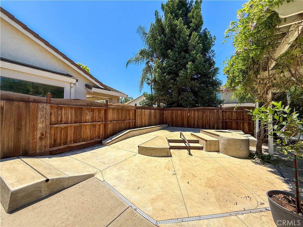 3559 Santa Maria Avenue