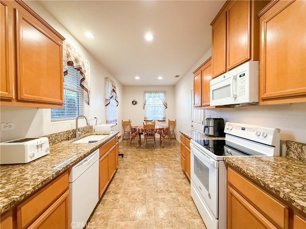565 Tolman Way