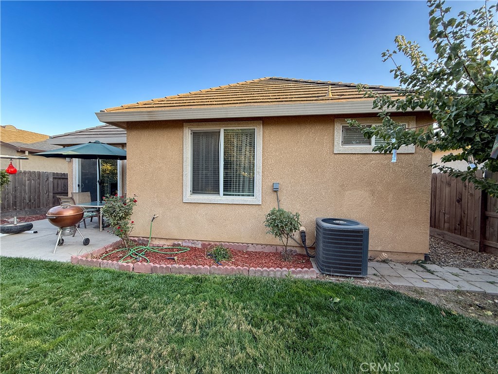 565 Tolman Way