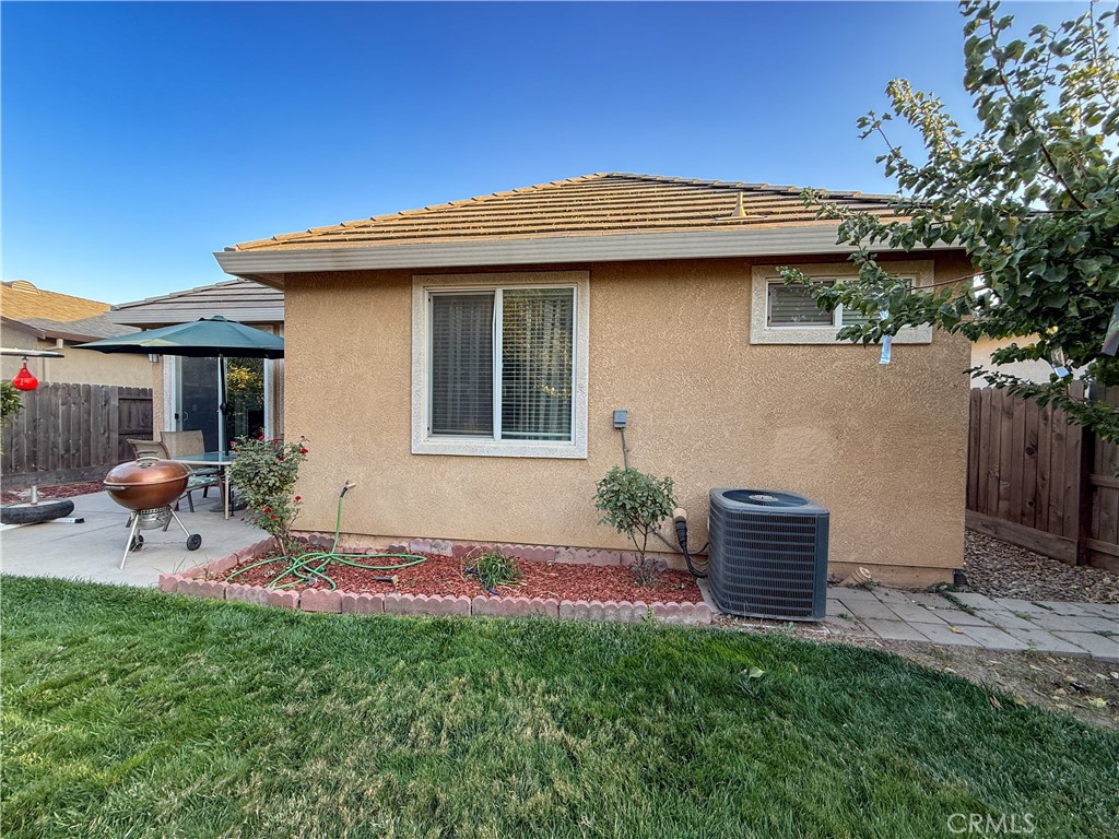 565 Tolman Way