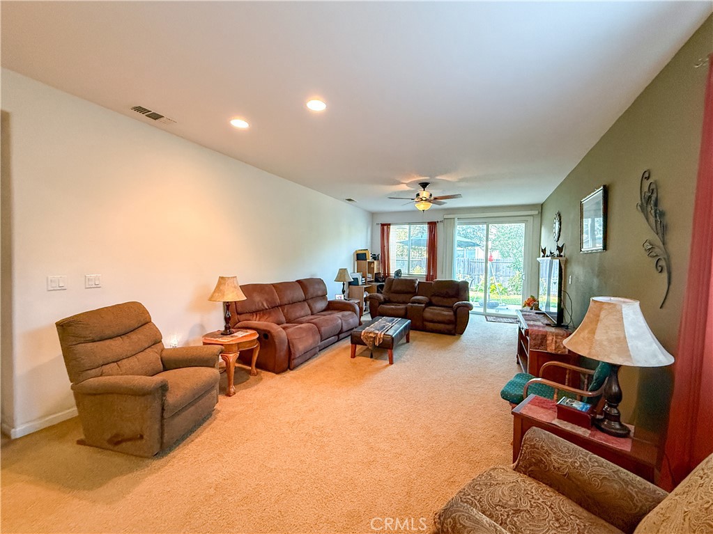 565 Tolman Way