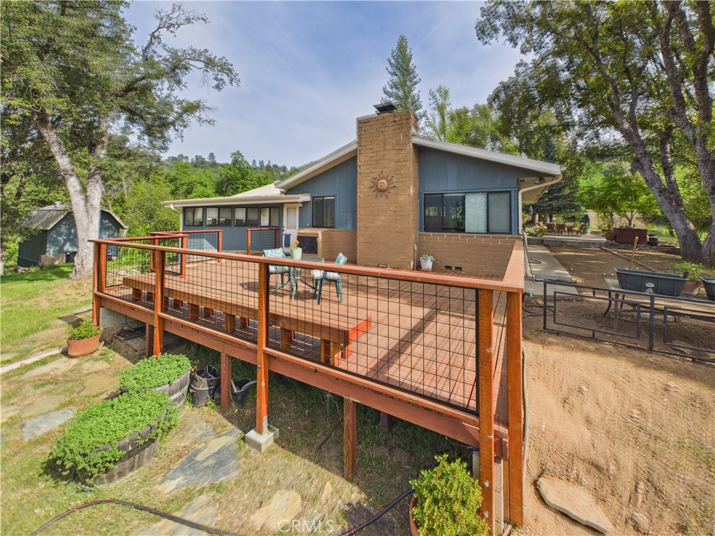 6650 Feliciana Mountain