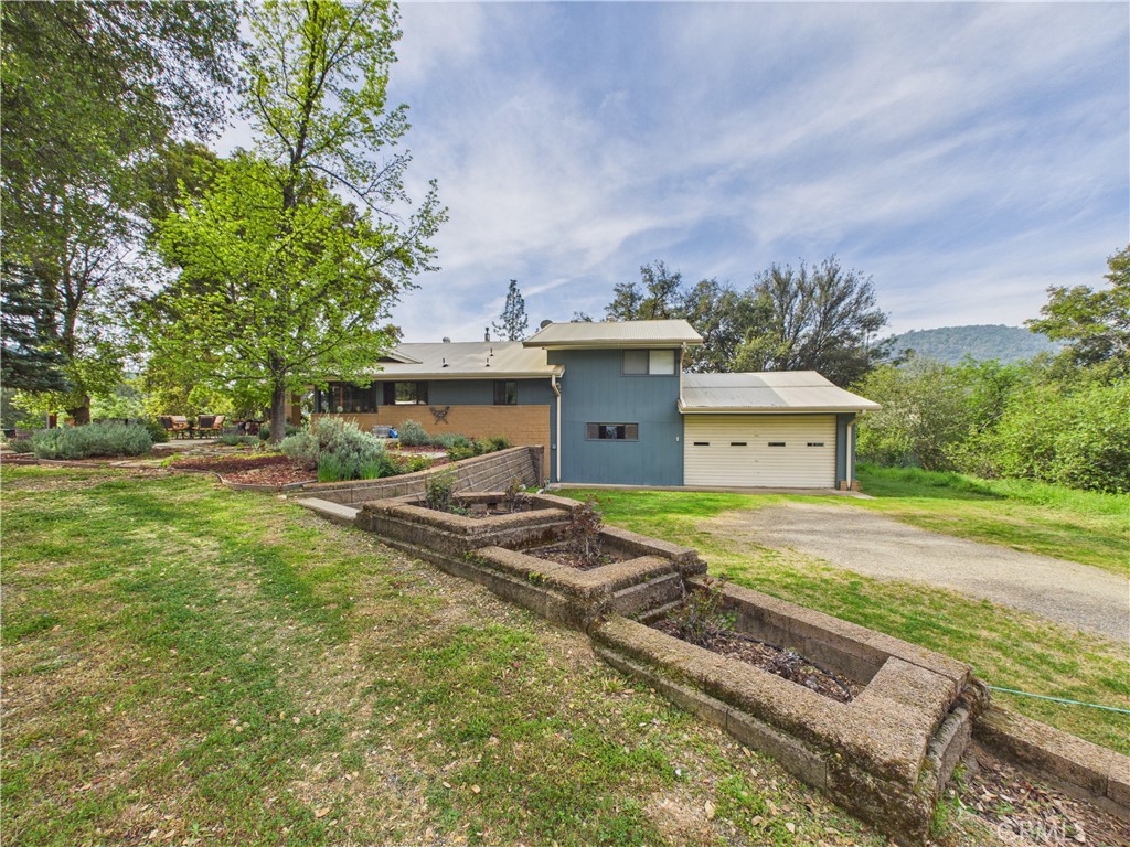 6650 Feliciana Mountain