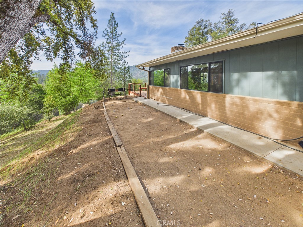 6650 Feliciana Mountain