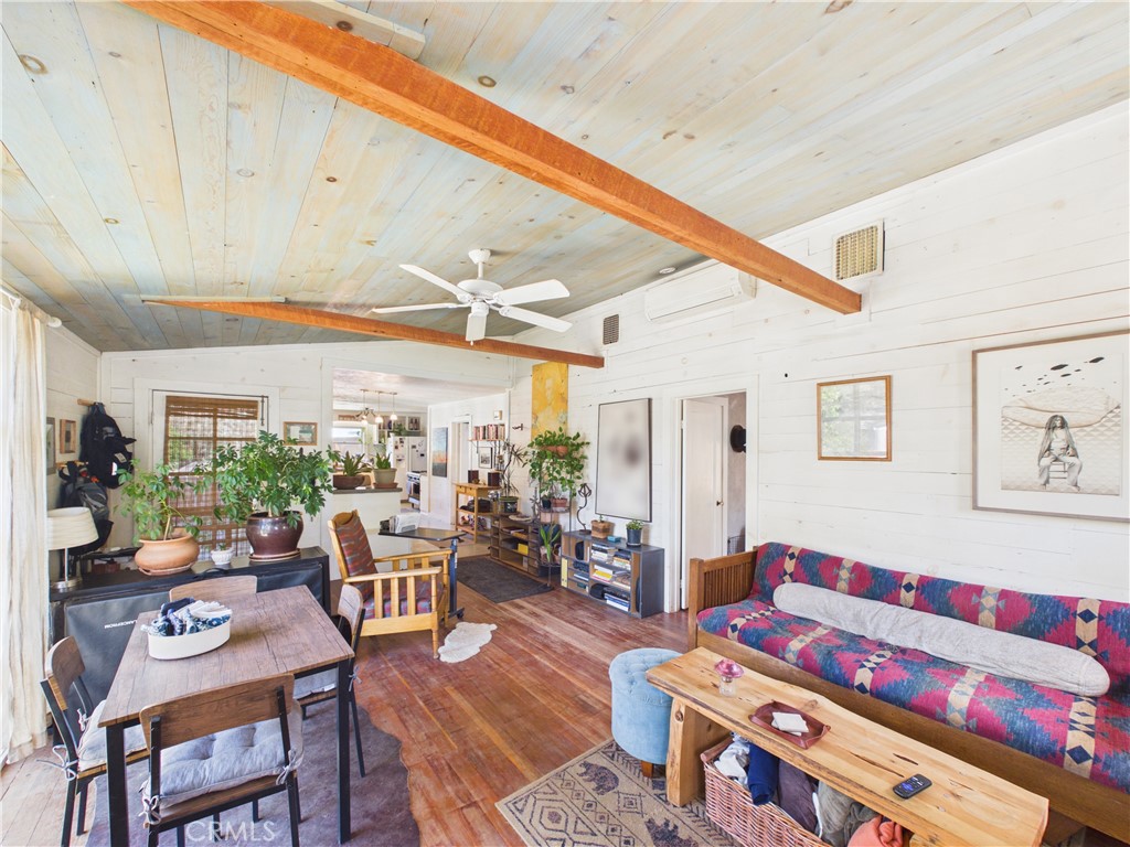 4208 Ramsden