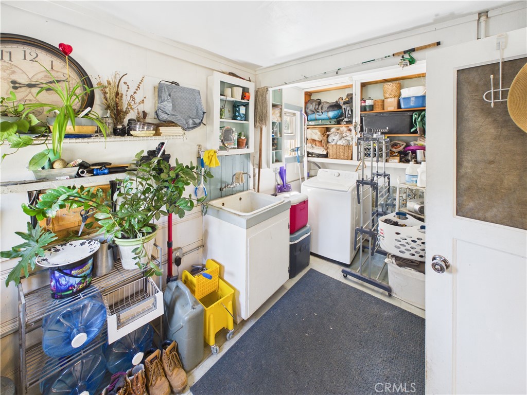 4208 Ramsden