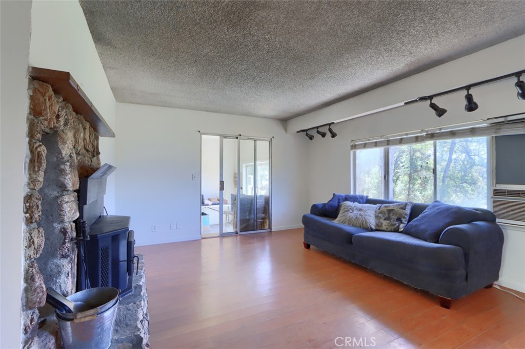 4121 Old Hwy