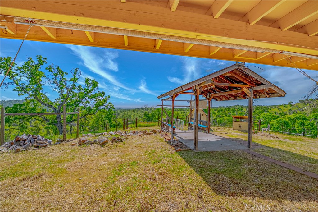 3084 Old Highway
