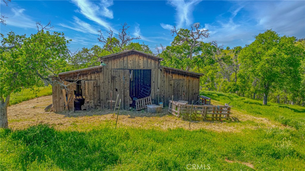3084 Old Highway