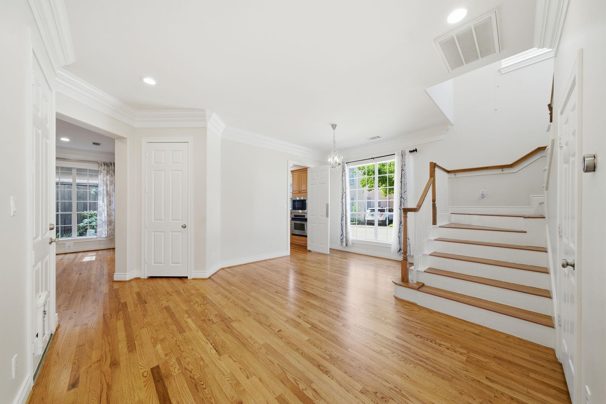 3243 N Pemberton Circle Drive