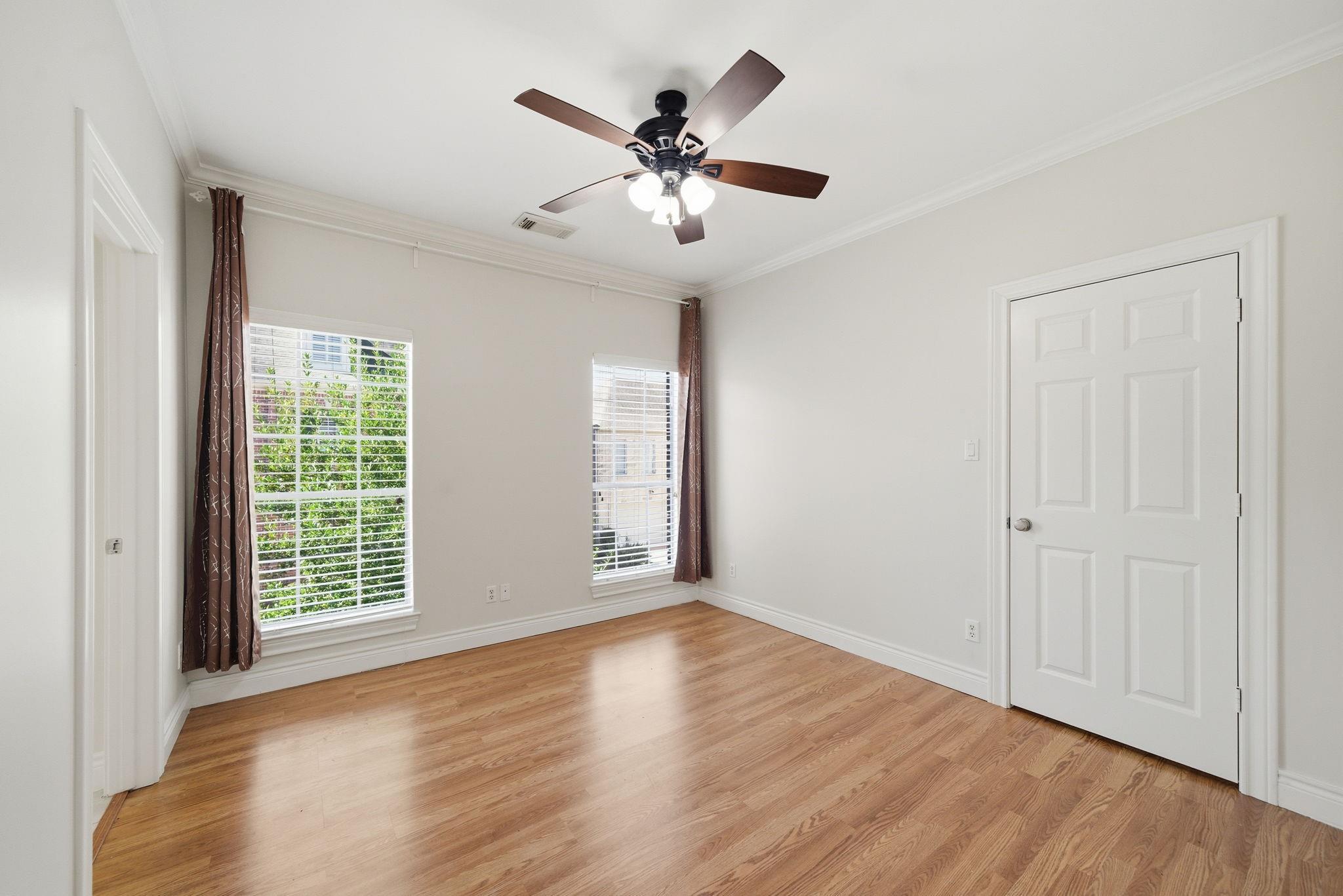 3243 N Pemberton Circle Drive