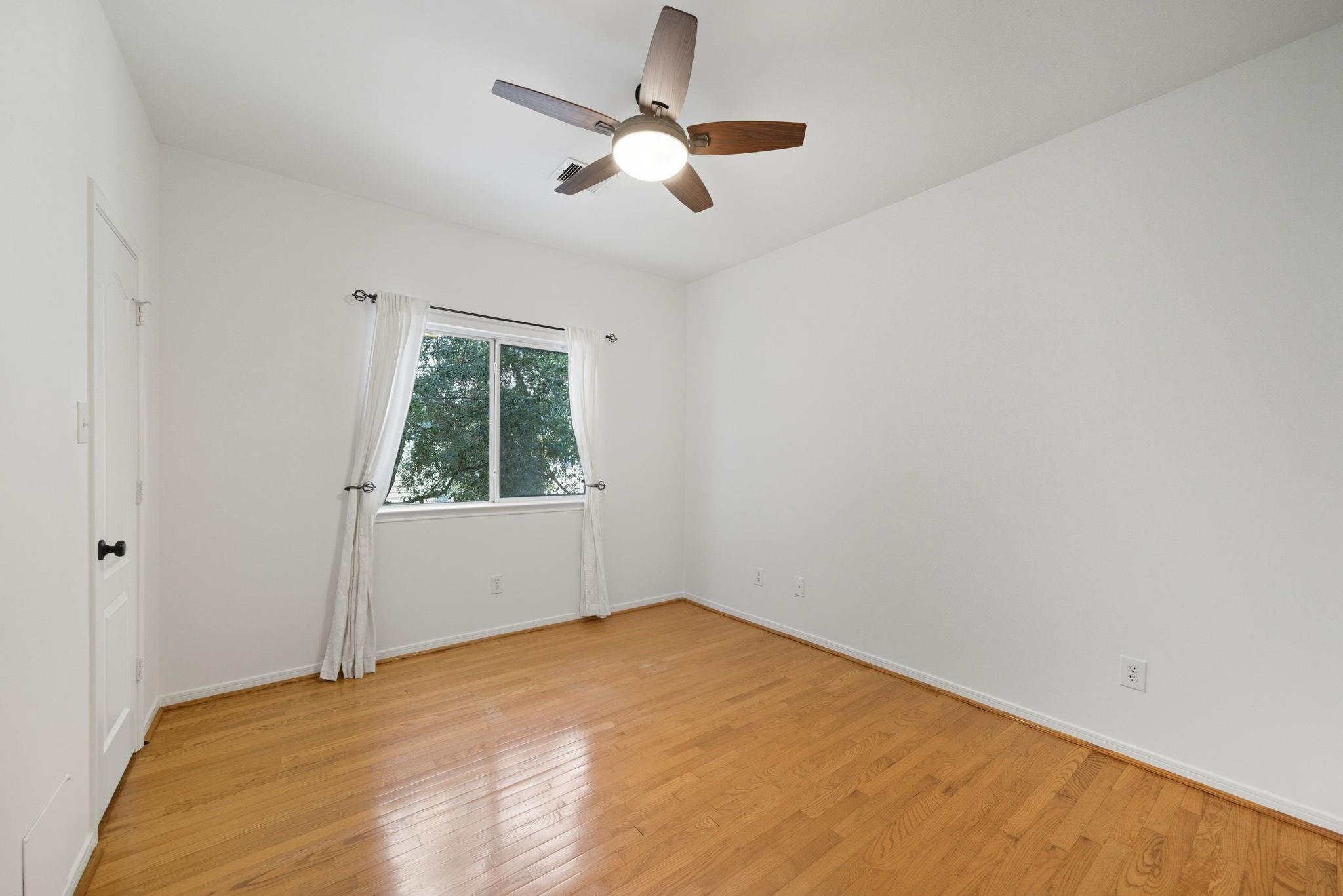 2623 Shady Acres Court