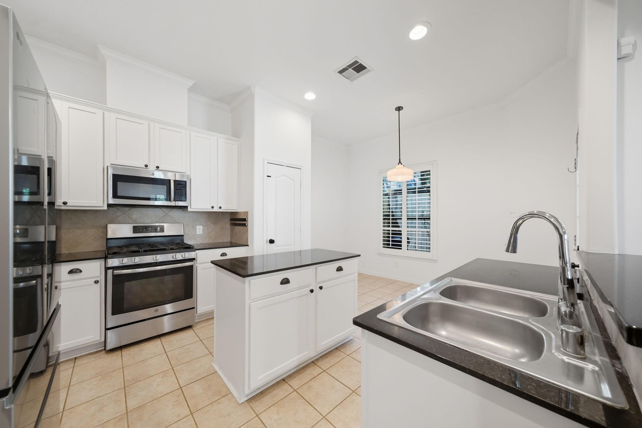 2623 Shady Acres Court