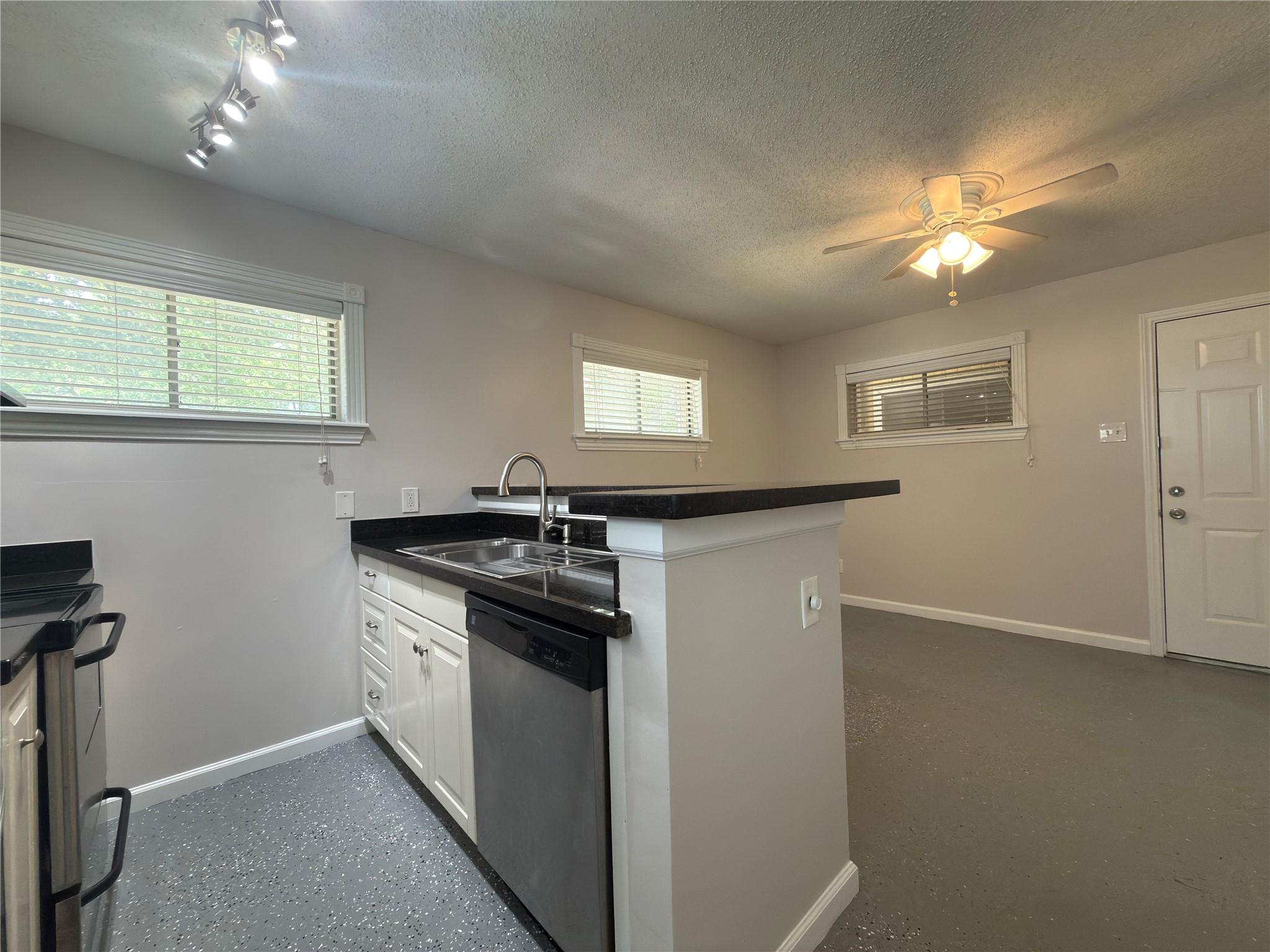 1502 Heights Boulevard # 13