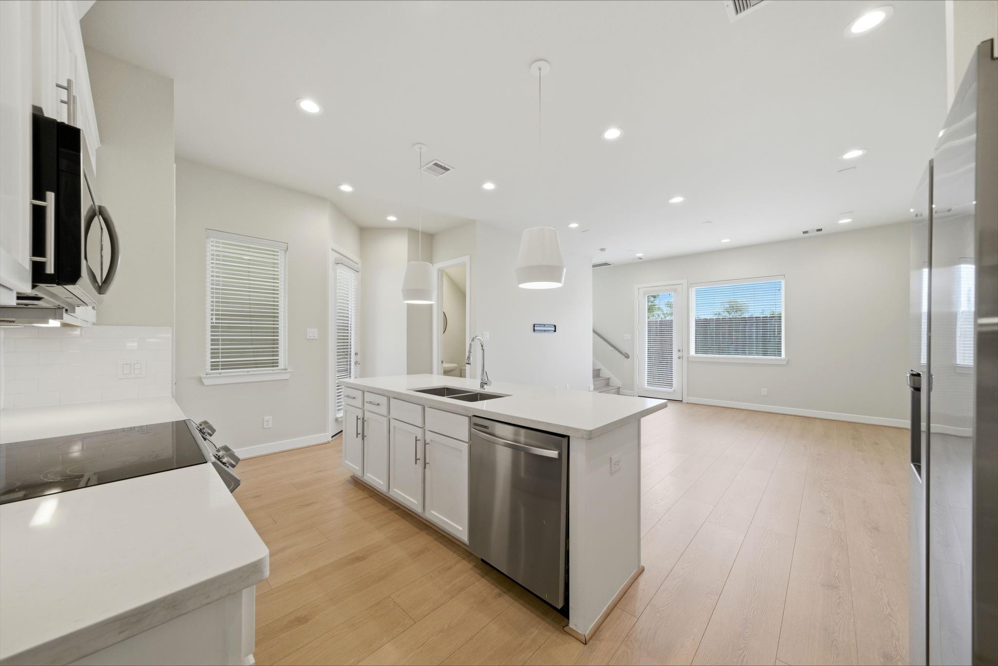 5906 Jasper Jones Way