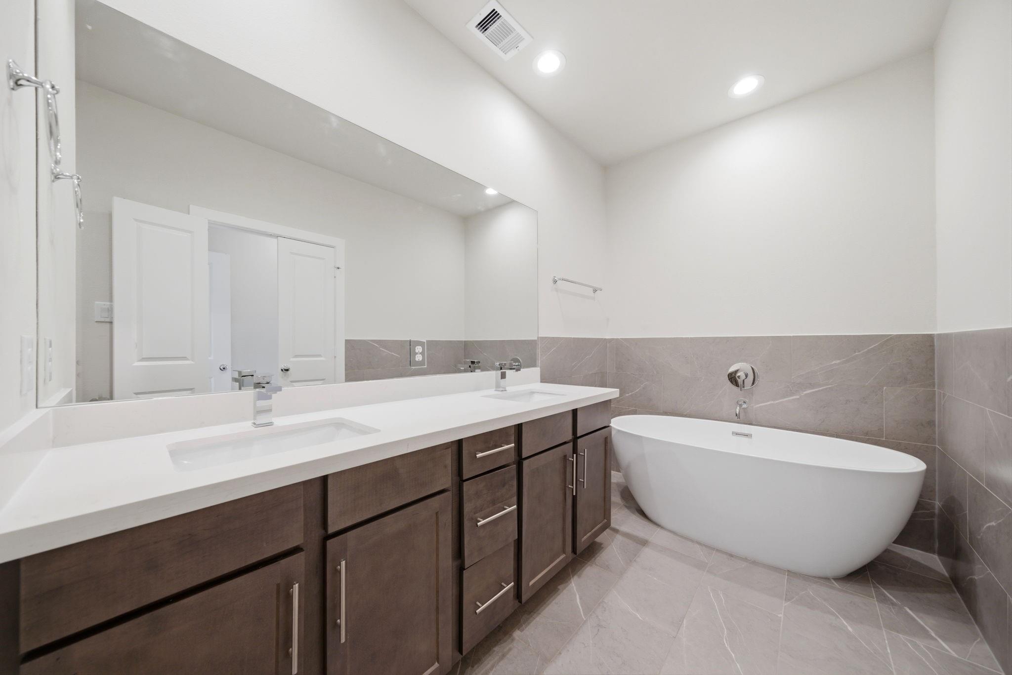 5906 Jasper Jones Way