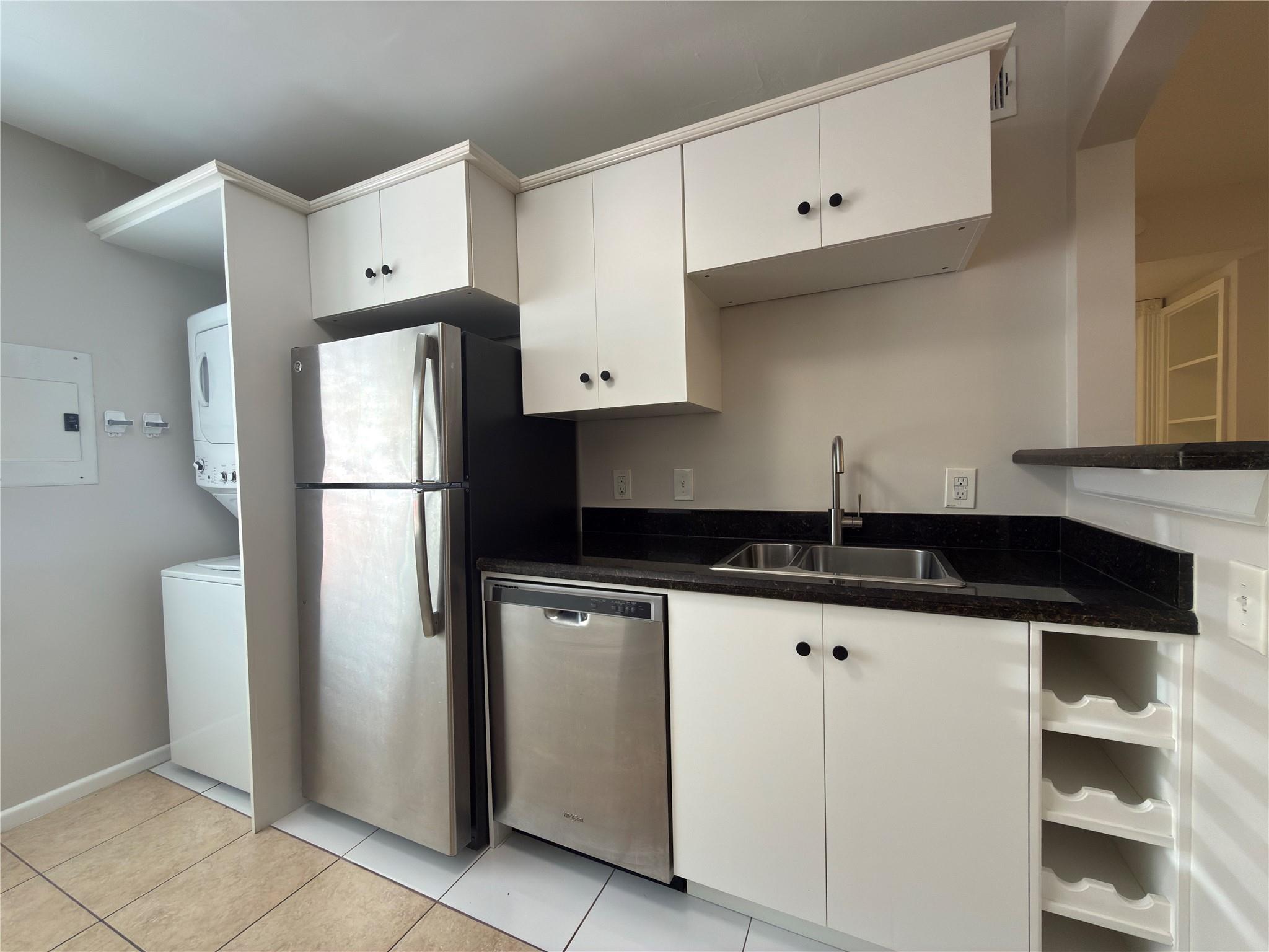 1502 Heights Boulevard # 9