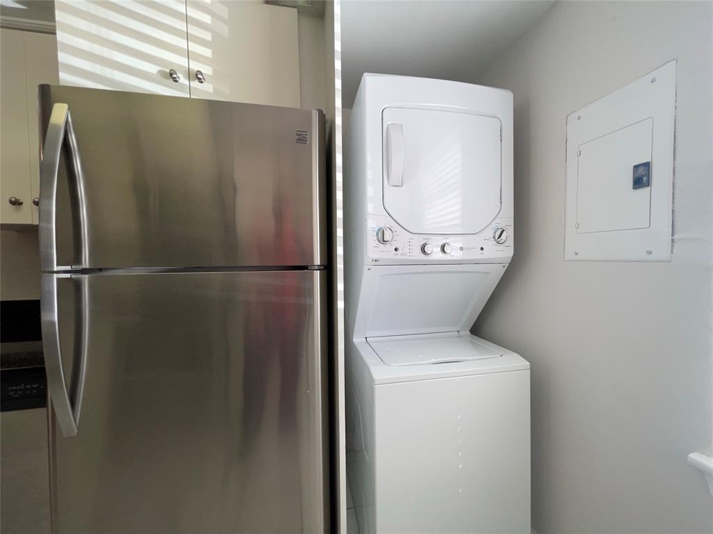 1502 Heights Boulevard # 7